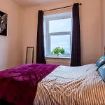 Mid Street Retreat, Steps From The Beach, *