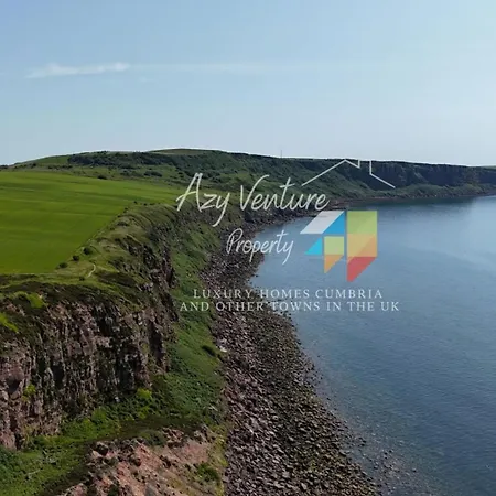 Mid Street Retreat, Tatil Evi *