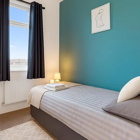 Mid Street Retreat, Сasa de vacaciones Whitehaven